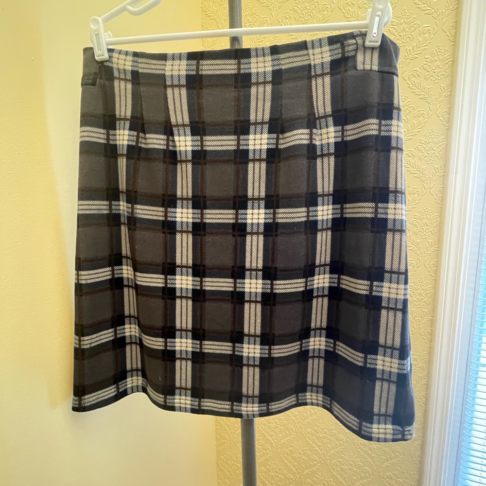 XL 41 Hawthorn Plaid Midi Skirt